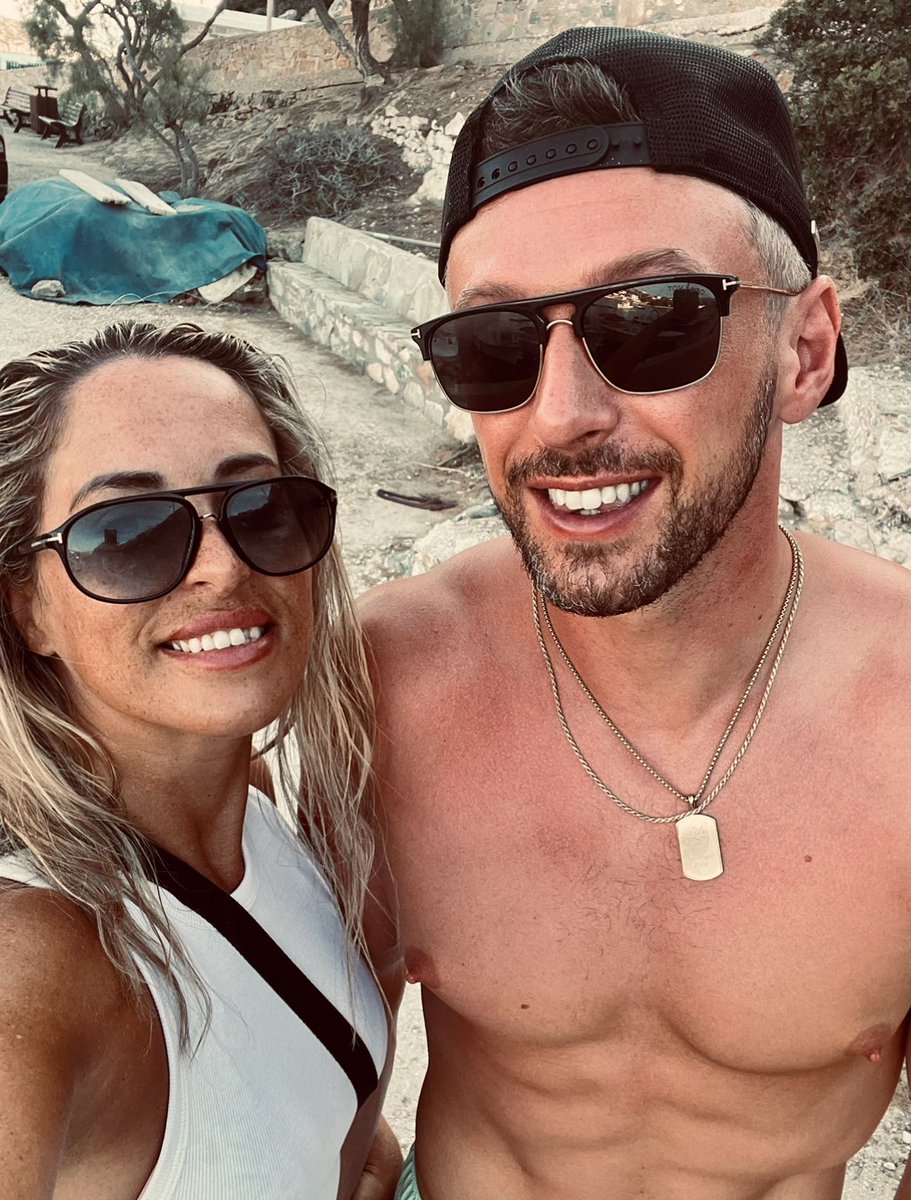 A massive happy birthday to my absolute favourite human. I’m so lucky to have you in my life and so proud of how much you’ve achieved. Here’s to many more memories. Wishing you a happy birthday my love ❤️ love you xx