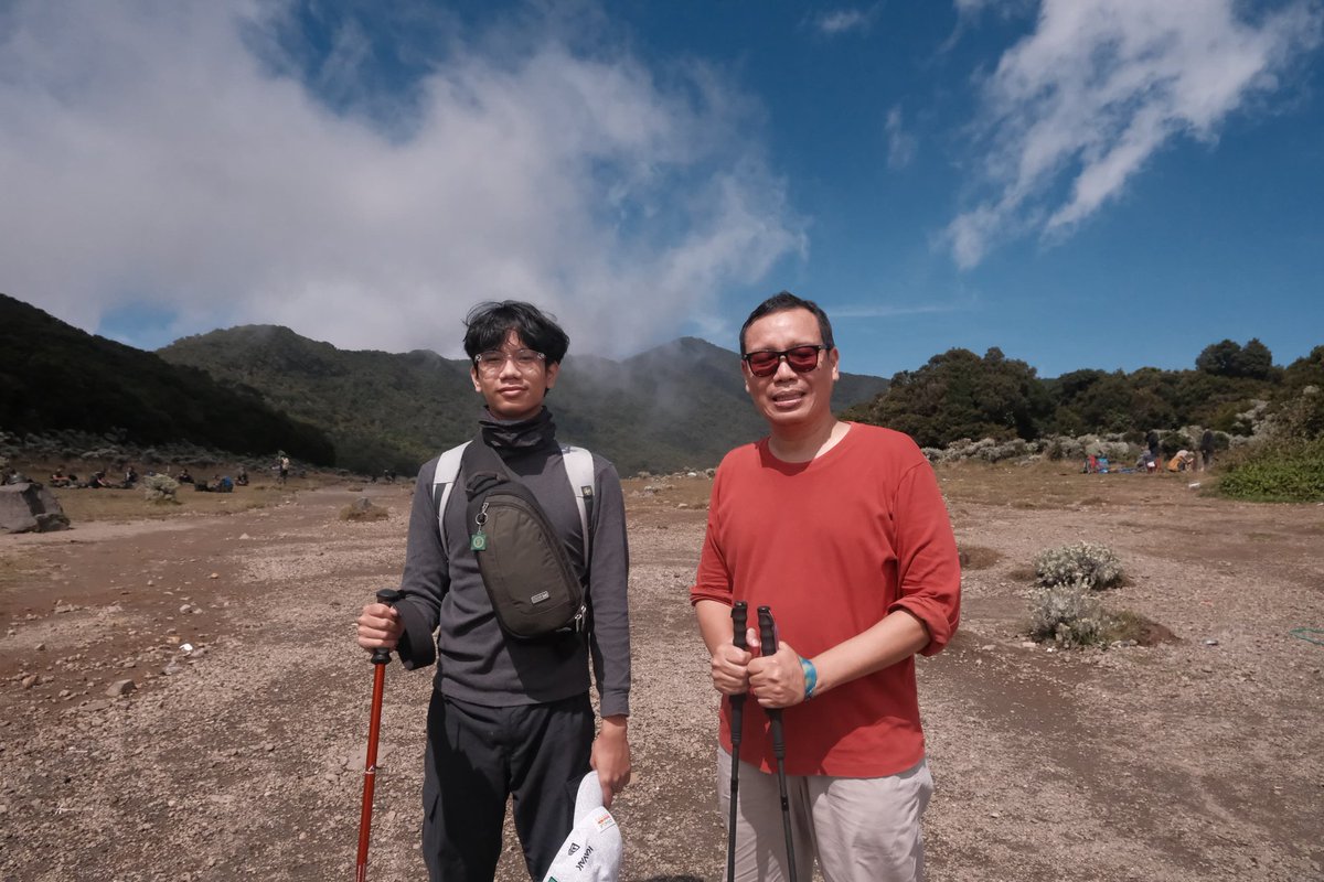inderahi's tweet photo. Alun2 Timur Surya Kencana https://t.co/AfjZymNrr7