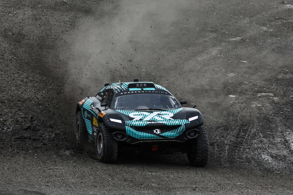 It's race day! 😎 Team RXR are gearing up for Qualifying One. Tune in NOW! #HydroXPrix youtube.com/live/A6C9C5pwr…