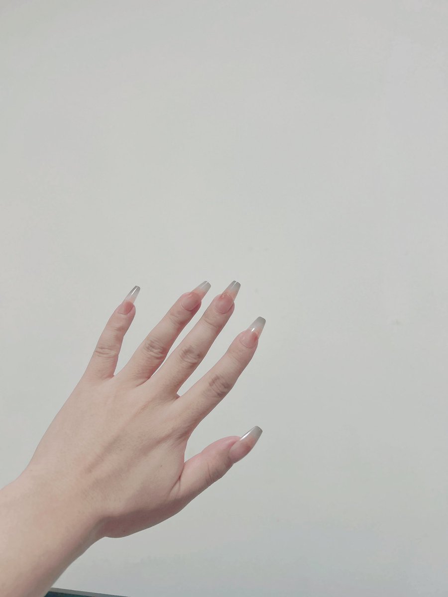 xiaoning_520's tweet photo. 啥也干不了好吗
可能我距离顺女还很远🤣 https://t.co/nLWsTTgtka