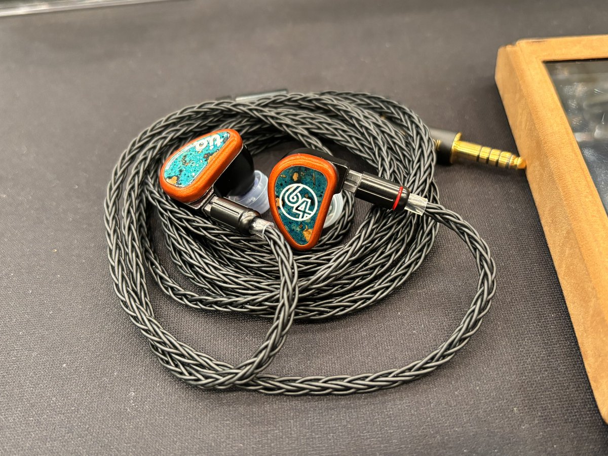 bluesub0804's tweet image. #NOBUNAGALabs
 #リケーブル 
見た目、綺麗よね。
黒ギル