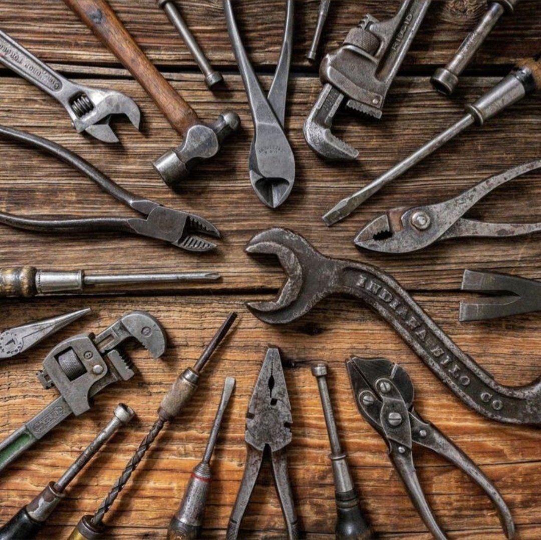 Enid 💣 {✌️✂️🩸💪🤕} tweet media