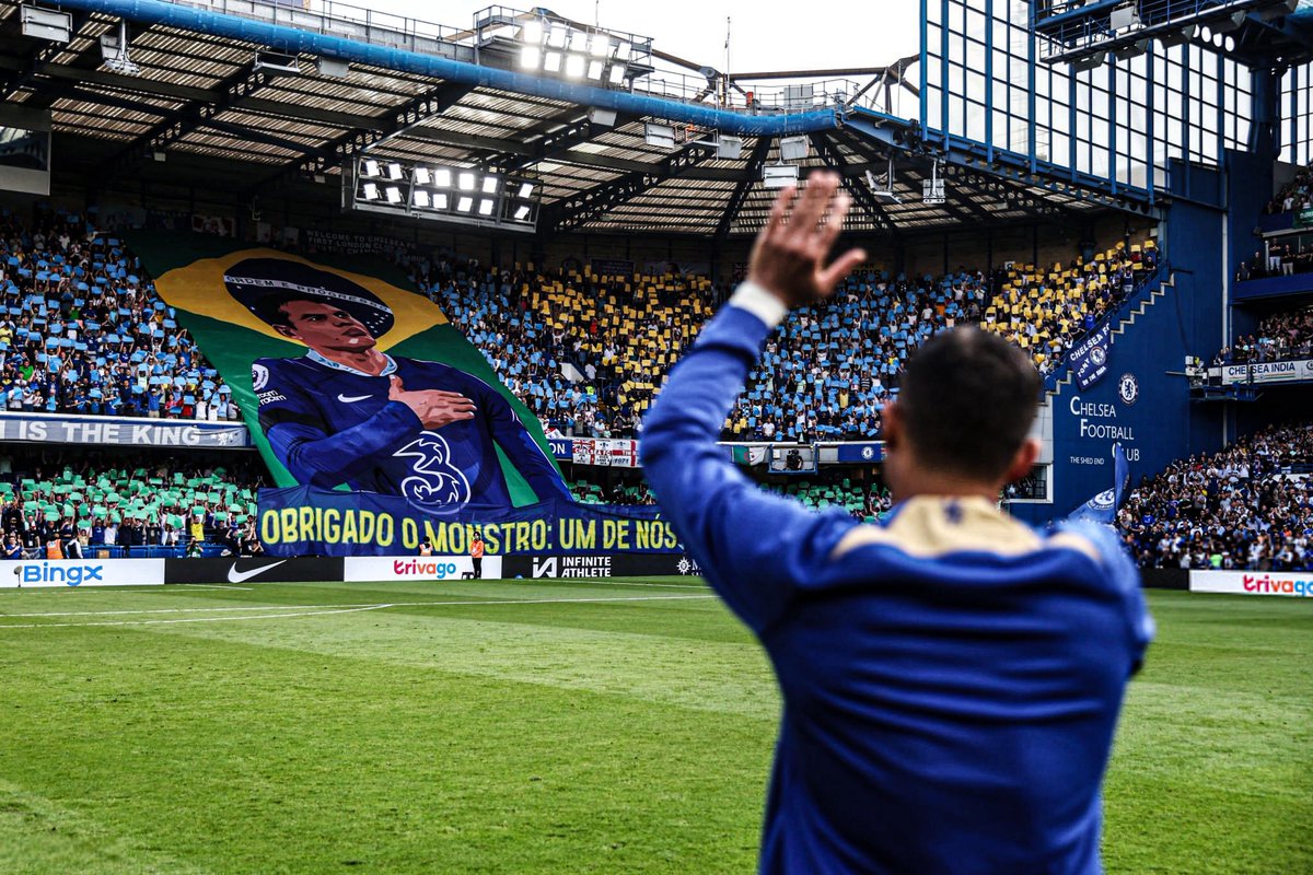 ConnCFC's tweet photo. One of my favourite ever Chelsea photos. https://t.co/r7oNlmJFUN