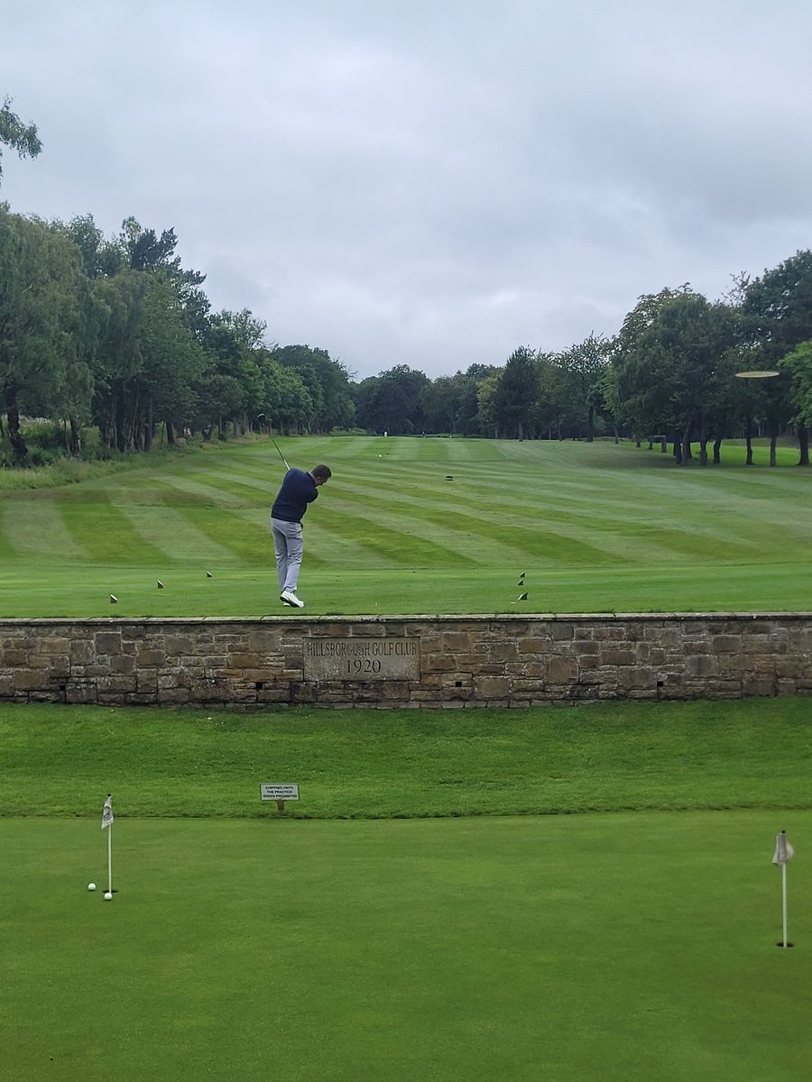 wadey71's tweet photo. @Mark28Allen showing us how it's done off the 1st @Hillsborough_GC for @andrew_raine1 Captains day. Great 3rd shot mate 🤣↗️⛳️🏌‍♂️#foreright https://t.co/IH7vpaqy7E