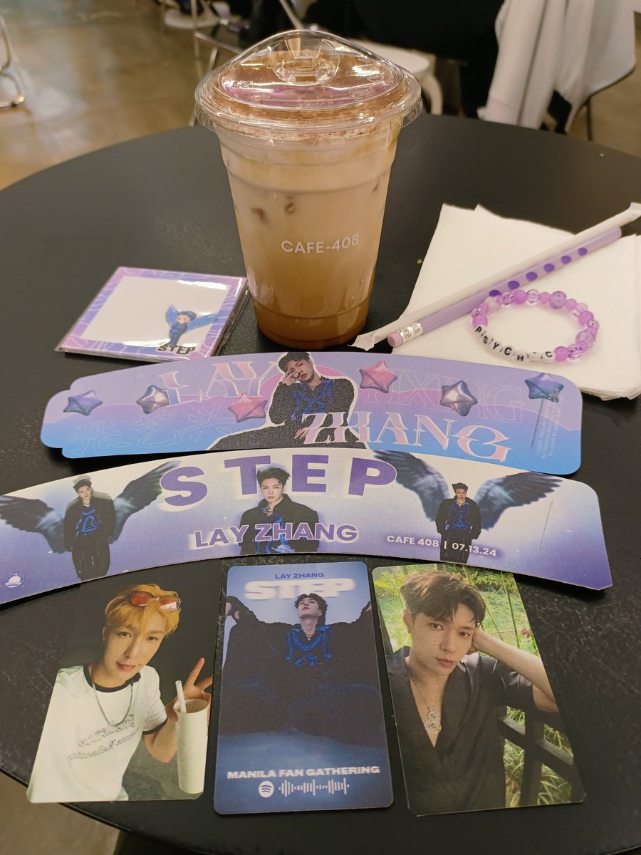 Dohjoongi21's tweet photo. after maka secured tix sa araneta BLOOM MANILA DAY2 , takbo agad kay Myloves LAY ZHANGπ
@cafe408_
@WarnerMusicPH
#laystepatcafe408
#lay_stepbystep
#lays_step
#Layzhang
#ZhangYixing
@layzhang https://t.co/50NxKxNNlp