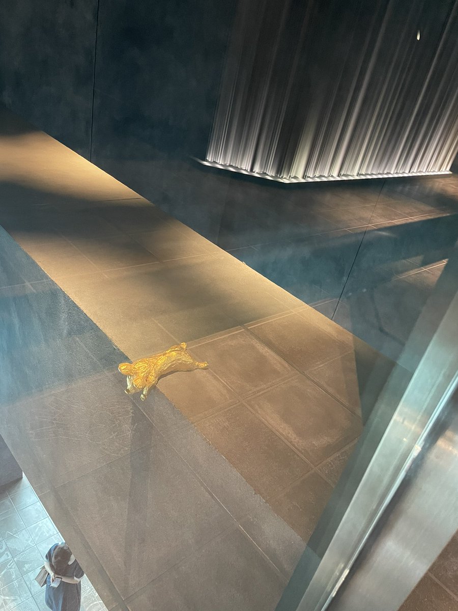 「ふくすけ」鑑賞！
S席で2階かとゲンナリしてたけど、バルコニー席いいじゃん近いじゃん🙏
黒木華ちゃん上手いし綺麗だし、もう余韻やばすぎ、、
もう一回観たい！
#ふくすけ2024
#松尾スズキ
#黒木華