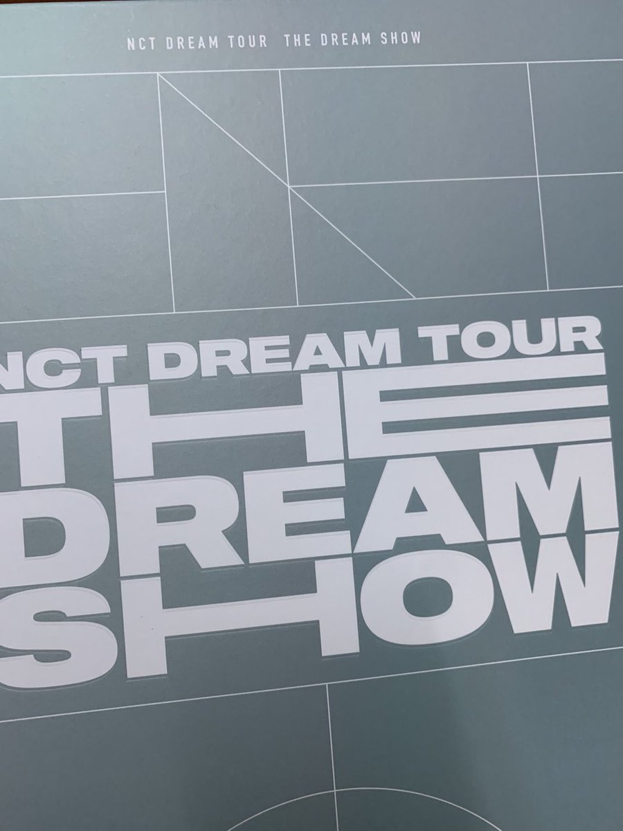 02kdz's tweet photo. WTS LFB PH ONLY

NCT DREAM TOUR THE DREAM SHOW PHOTOBOOK

pb + 2 cd + lyric book

₱1100 + lsf https://t.co/EJ5my4iVB0