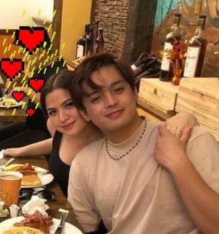 MariaCe50810800's tweet photo. @PBBSeasonUpdate Of course wala ng iba kundi ang love story ng #KDLEX 
#AlexaIlacad
#KDEstrada https://t.co/4UUYaYkI4d