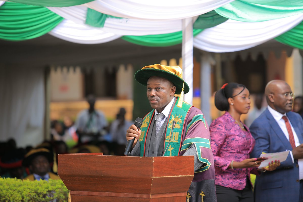 kiuvarsity's tweet photo. "I congratulate you on your success in your various specializations. I request you to be good ambassadors of KIU wherever you will be"

- Dr. Al-Haji Hassan Basajjabalaba, Chairman, KIU Board of Trustees at the #KIU29thGrad https://t.co/dSIX3DgVhv