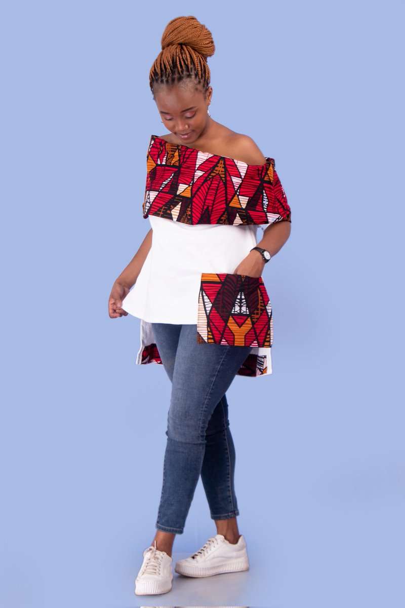 Gendidesigns123's tweet photo. Keep warm this season in our Gendi ankara sweater. https://t.co/hmZPmq2X9L
