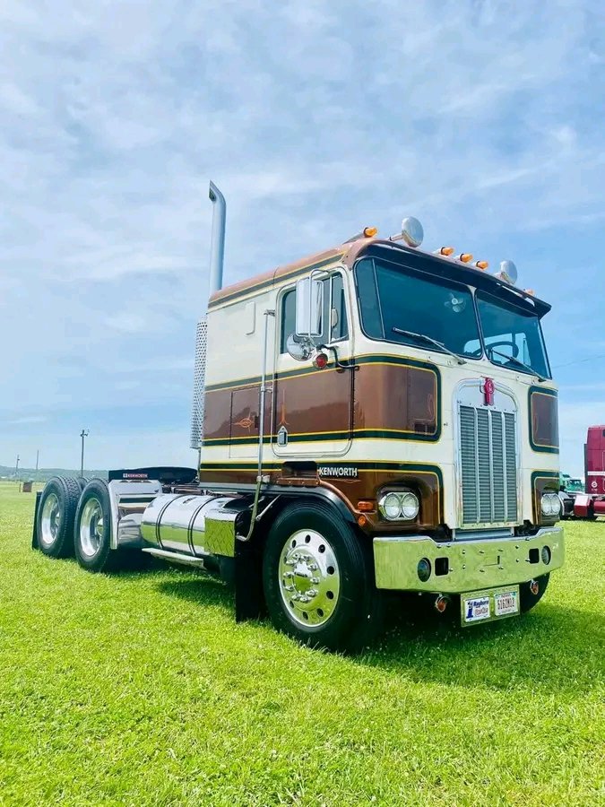 Truck for sale or rent
 Sale/$20000
 Rent/$800 for a week
 Your location/address/name
 My payment type
 gift card
 OKX