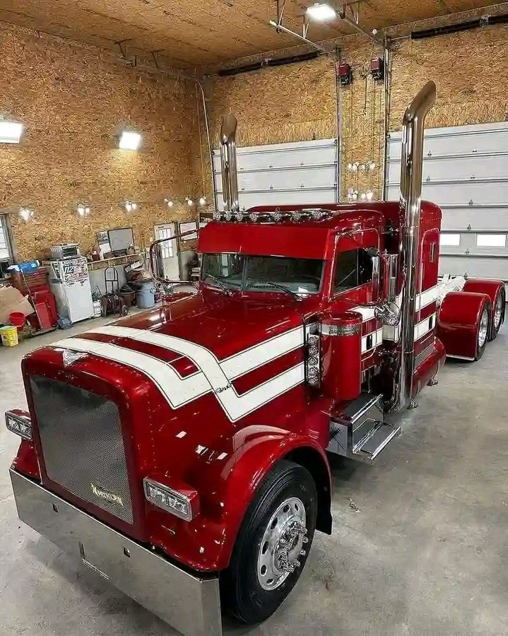 Hello everyone 👋
I am a truck dealer and I have trucks for sale and for hire. If you are interested in getting a truck, inbox me now