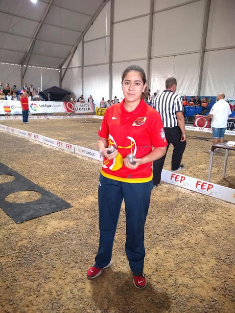 🎱 #PETANCA

Sara Díaz, del Club Petanca Kukuiaga, ya está en semis del Campeonato de Europa femenino, en tiro de precisión.

📺  Sigue en directo las semis y la final a través de nuestra web. 👇🏻

euskalkirolatb.eus/retransmisione…

Te esperamos.

#SaraDíaz #ClubPetancaKukuiaga #EKTB