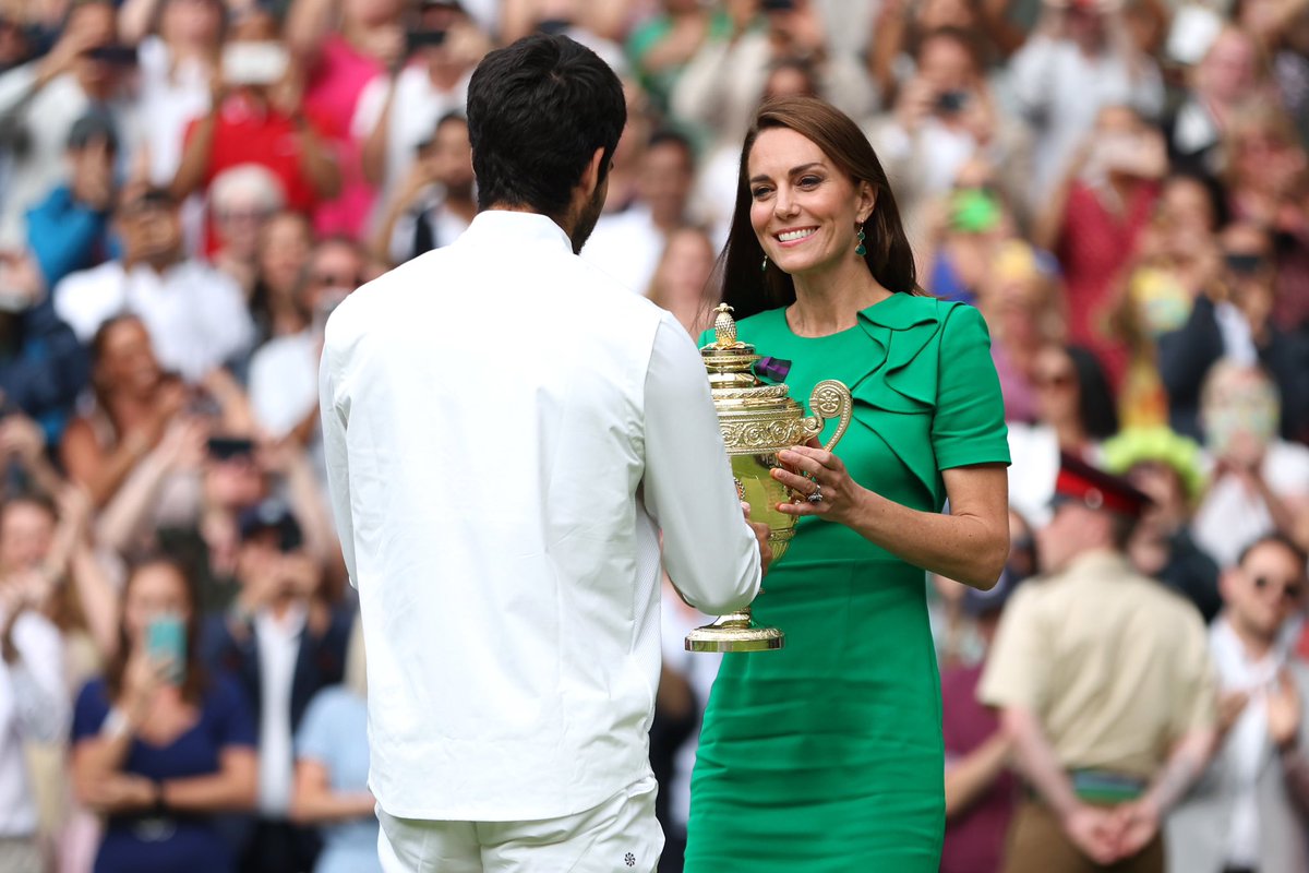 chrisshipitv's tweet photo. NEW: The Princess of Wales WILL attend the @Wimbledon men’s final tomorrow. 
Kensington Palace says that she will not attend the ladies’ final today however. https://t.co/1C2yYnaak6