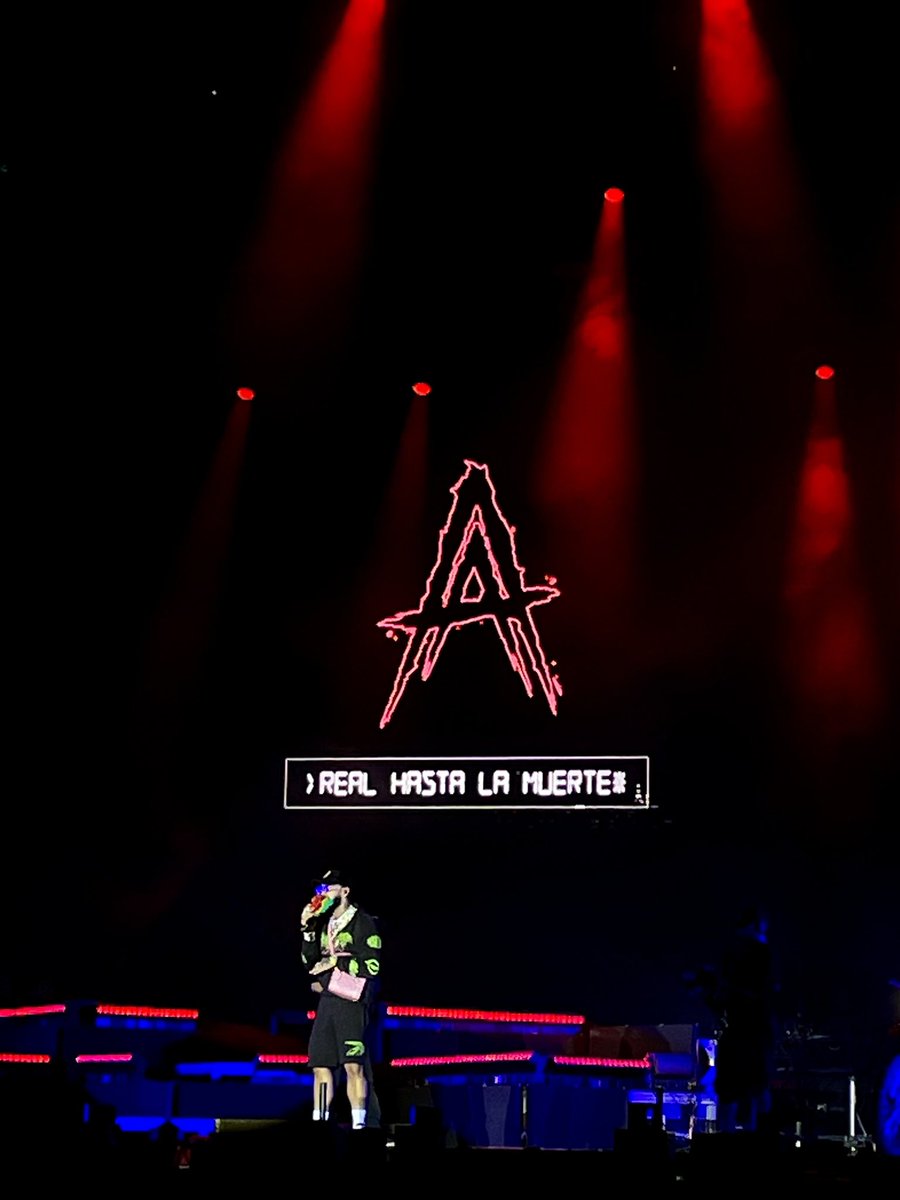 leal es una palabra y yo soy el significado