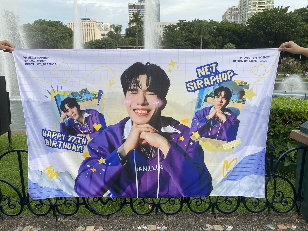 NetJamesPH's tweet photo. @netsiraphop Thank you to the fans who helped us 🫶🏼

🖤 Boxes - @donut_lye 
🖤 PCs - @NetFan123 
🖤 Sticker - @tutoryimbabiee 
🖤 Cake - @vivix_nj 
🖤 Macau Trading Cards - @usernameisgiven 
🖤 Cloth Banner Design - @mxnthuajai_ 

#HappyNetDay2024
#Net27thBDProject https://t.co/7MxJPGS2Tj