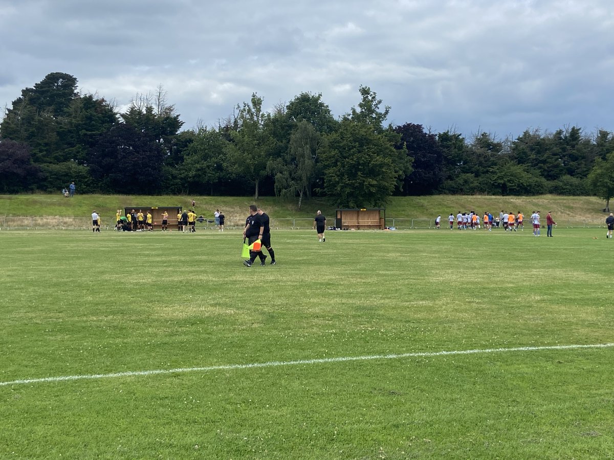 Full Time score: ETCFC 1 - 2 Hashtag

A Much closer matched game compared to last week with good football from both sides.

Thank you for your support, Hope to see you next weekend when we take on Grays Atheltic in the James Chisnell memorial cup at Wyldecrest 1PM K.O. 💛🖤