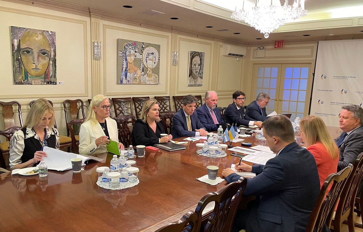 IrynaBorovets1's tweet photo. Encouraged by a productive discussion in New York on implementing Point 5 of 🇺🇦 Peace Formula of @ZelenskyyUa with Deputies Foreign Ministers of 🇦🇷Leopoldo Sahores & 🇪🇪 @MinnaLiinaLind. We agreed on the next steps to take towards the goal of restoring respect for the #UN Charter. https://t.co/xf6hTKMSue