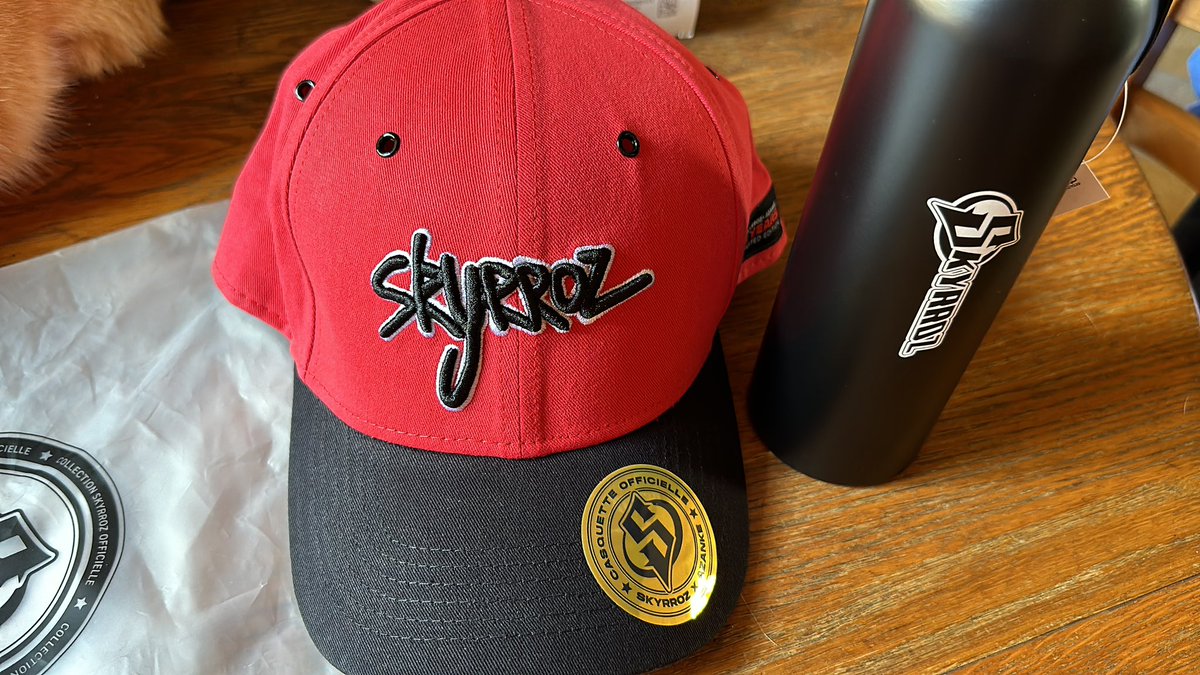 didou_03's tweet photo. @FRSkyRRoZ @AzankeStore 

Prête pour l’été ☀️☀️😎😎 https://t.co/kC4Ae7aeCd