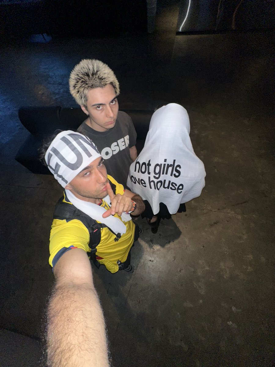 gabe (@gabecelik) on Twitter photo 