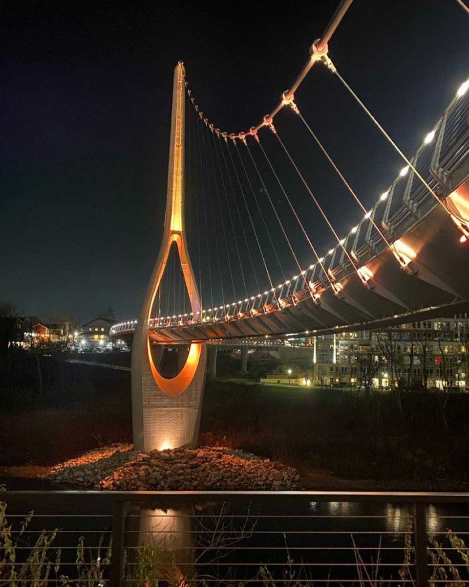 acpmpresearch's tweet image. ✨ Let&apos;s light up the world amber for appendix cancer! ✨
In August, we turn #AmberForAppendixCancer! 🌟 Light Up Amber raises awareness by illuminating landmarks nationwide.
🌉 Learn more: acpmp.org/event/light-up…

#appendicealcancer #cancerresearch #raredisease