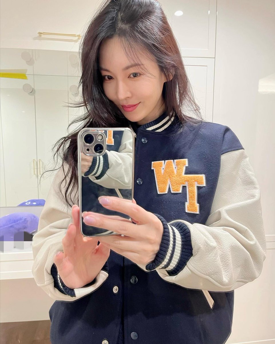 kim soyeon archive (@seojinism_) on Twitter photo 