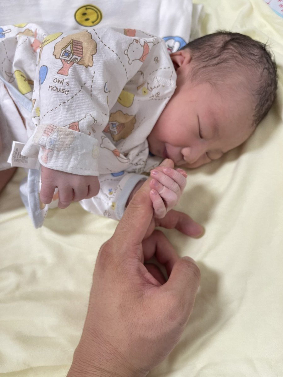 Hello World! Aiyang and I are thrilled to announce our latest &amp; greatest creation, Bernard Xiong Xiao! We can’t wait to see what exploits he gets up to in his future 😁