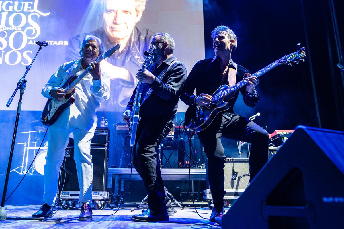 Fundación Miguel Ríos (@fundacionmrios) on Twitter photo 🎶 Desde la Fundación Miguel Ríos por el Rock y la Solidaridad os deseamos un feliz #DiaMundialDelRock recordando algunos momentazos de #GranadaAllStars el pasado 8 de junio 🌟
🤟🏻 Fue una noche inolvidable junto a: <a href="/mrios/">Miguel Ríos</a> Lagartija Nick <a href="/091oficial/">091</a> <a href="/n_mutantes/">Niños Mutantes</a> y Los Ángeles 🎶 Desde la Fundación Miguel Ríos por el Rock y la Solidaridad os deseamos un feliz #DiaMundialDelRock recordando algunos momentazos de #GranadaAllStars el pasado 8 de junio 🌟
🤟🏻 Fue una noche inolvidable junto a: <a href="/mrios/">Miguel Ríos</a> Lagartija Nick <a href="/091oficial/">091</a> <a href="/n_mutantes/">Niños Mutantes</a> y Los Ángeles