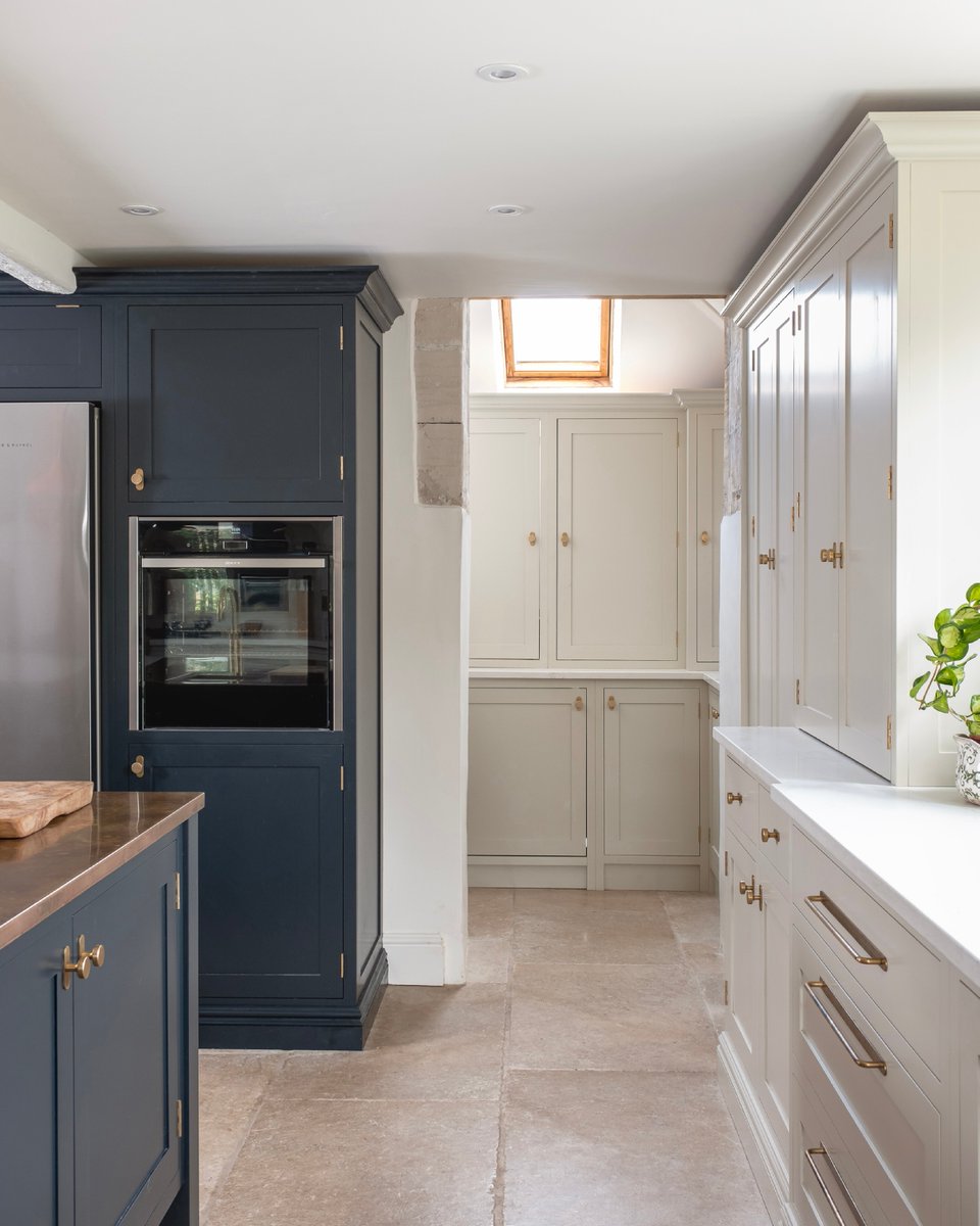TheBeswickStone's tweet photo. SALE: A combination of our bestselling Castile and Avignon, Mixed Seam Limestone pays homage to classic Cotswold floors while remaining extremely wear-resistant and durable. 

https://t.co/O0BgIeckVa https://t.co/T6Dxxxu1lL