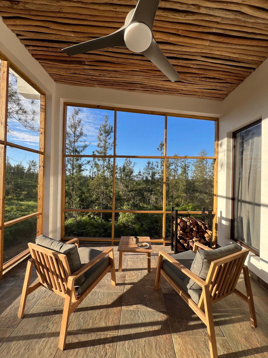 BzeVacaPartners's tweet photo. Wake up to the tranquil sounds and view of the Mountain Pine Ridge  at @HiddenValleyBelize  Enjoy a peaceful morning with stunning views right from your room.  https://t.co/8MqecpYWXq https://t.co/I0zATCVJDt