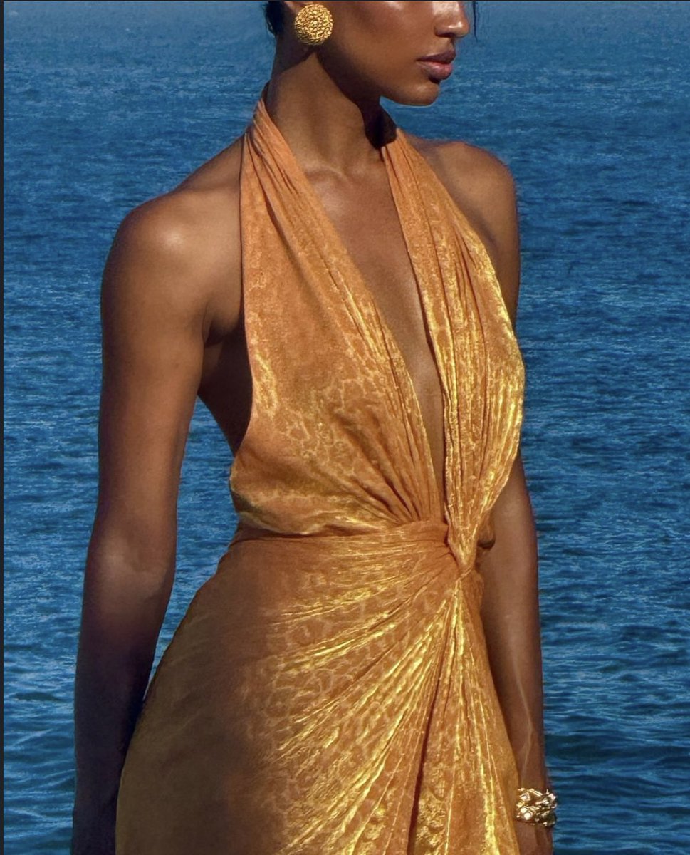 jasmine tookes gold dress Jasmine Tookes attending the 2018 Vanity Fair Oscar Party hosted by Radhika Jones at Wallis Annenberg Center for the Performing Arts on March 4, 2018 in Beverly Hills, California. | Verwendung weltweit Stock Photo