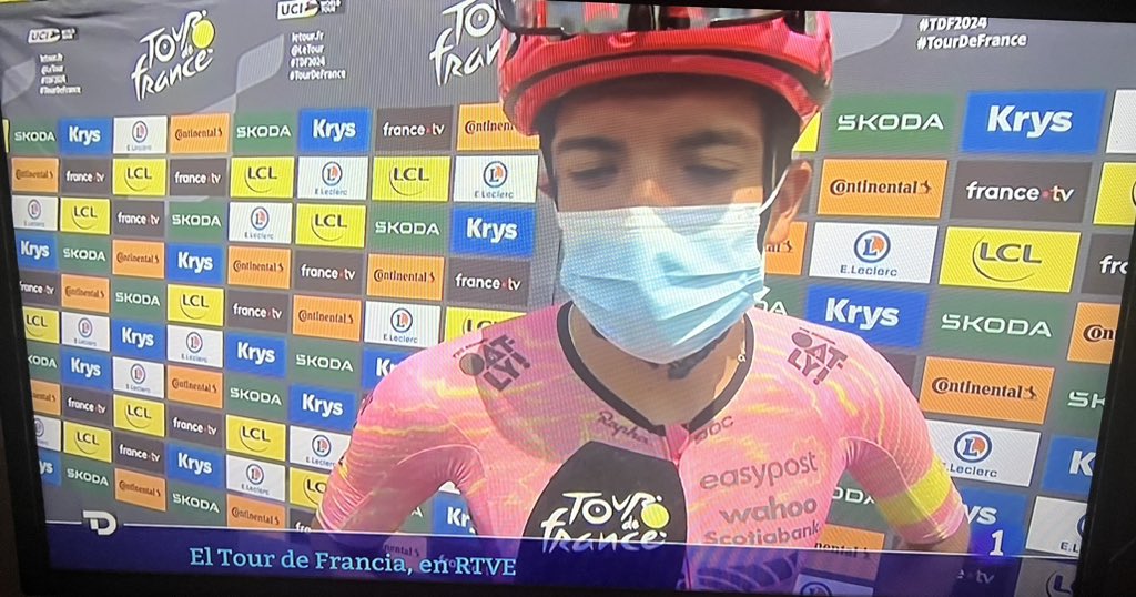 javichu73's tweet photo. Tour de France cyclists join the movement #YallMasking and share their masks on the race to avoid SARS-CoV-2 contagion.

#YallStillMasking https://t.co/xghNuj8tmv