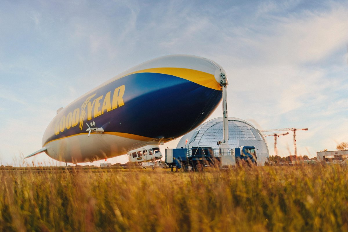 Goodyear Blimp tweet media