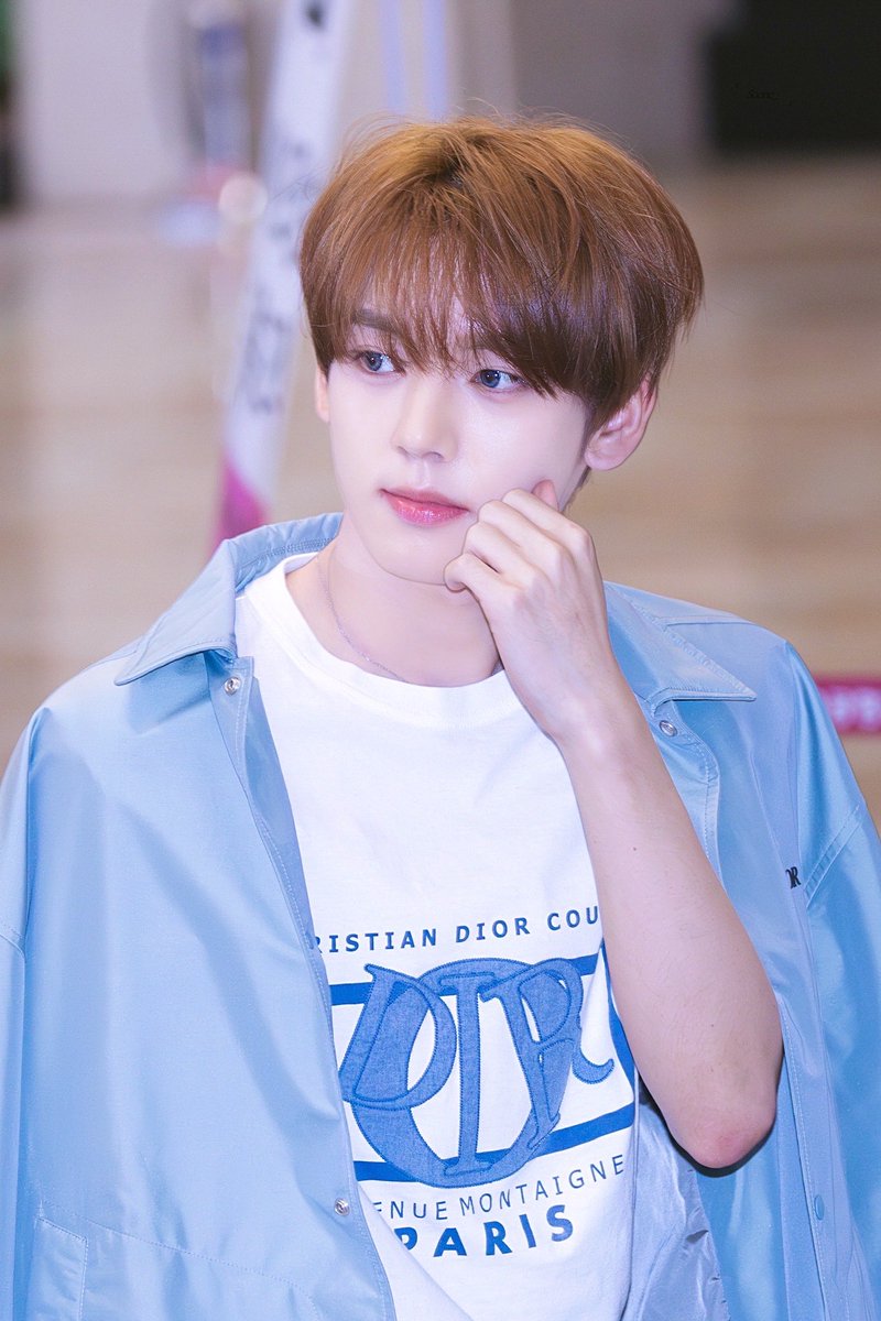 Scene_no_0's tweet photo. 240713 🛫
#한유진 #HANYUJIN #ハンユジン 
#제로베이스원 #ZEROBASEONE #ZB1 https://t.co/7soy2RckNo