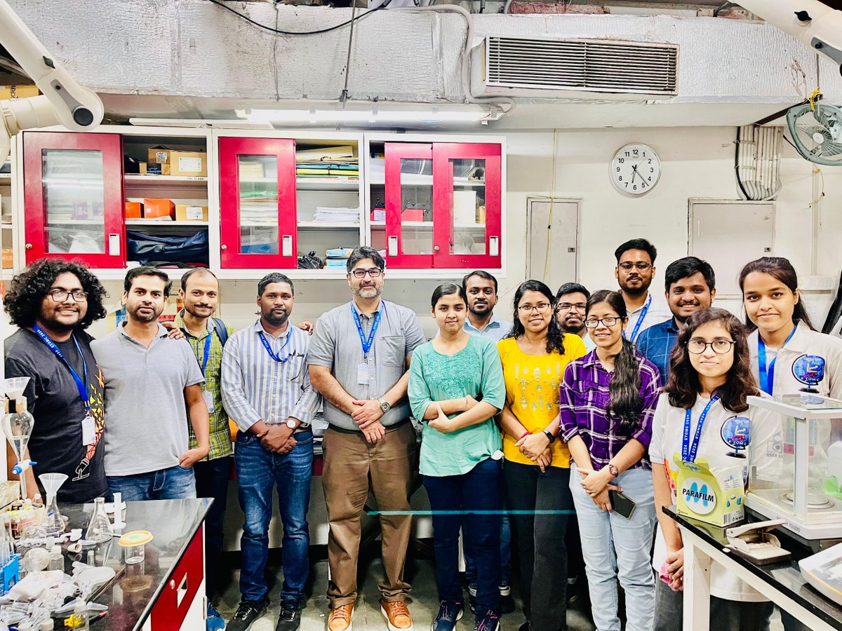 The Maji Research Group (@majigroupiiserk) on Twitter photo We thank Prof. Uttam Tambar <a href="/TambarLab/">TambarLab</a> for his visit to our lab during his visit to <a href="/etomc2024/">ETOMC-2024</a> .
He discussed some exciting photochemistry with Our group.
<a href="/iiserkol/">IISER Kolkata</a> <a href="/bm_iiserk/">Biplab Maji</a> We thank Prof. Uttam Tambar <a href="/TambarLab/">TambarLab</a> for his visit to our lab during his visit to <a href="/etomc2024/">ETOMC-2024</a> .
He discussed some exciting photochemistry with Our group.
<a href="/iiserkol/">IISER Kolkata</a> <a href="/bm_iiserk/">Biplab Maji</a>