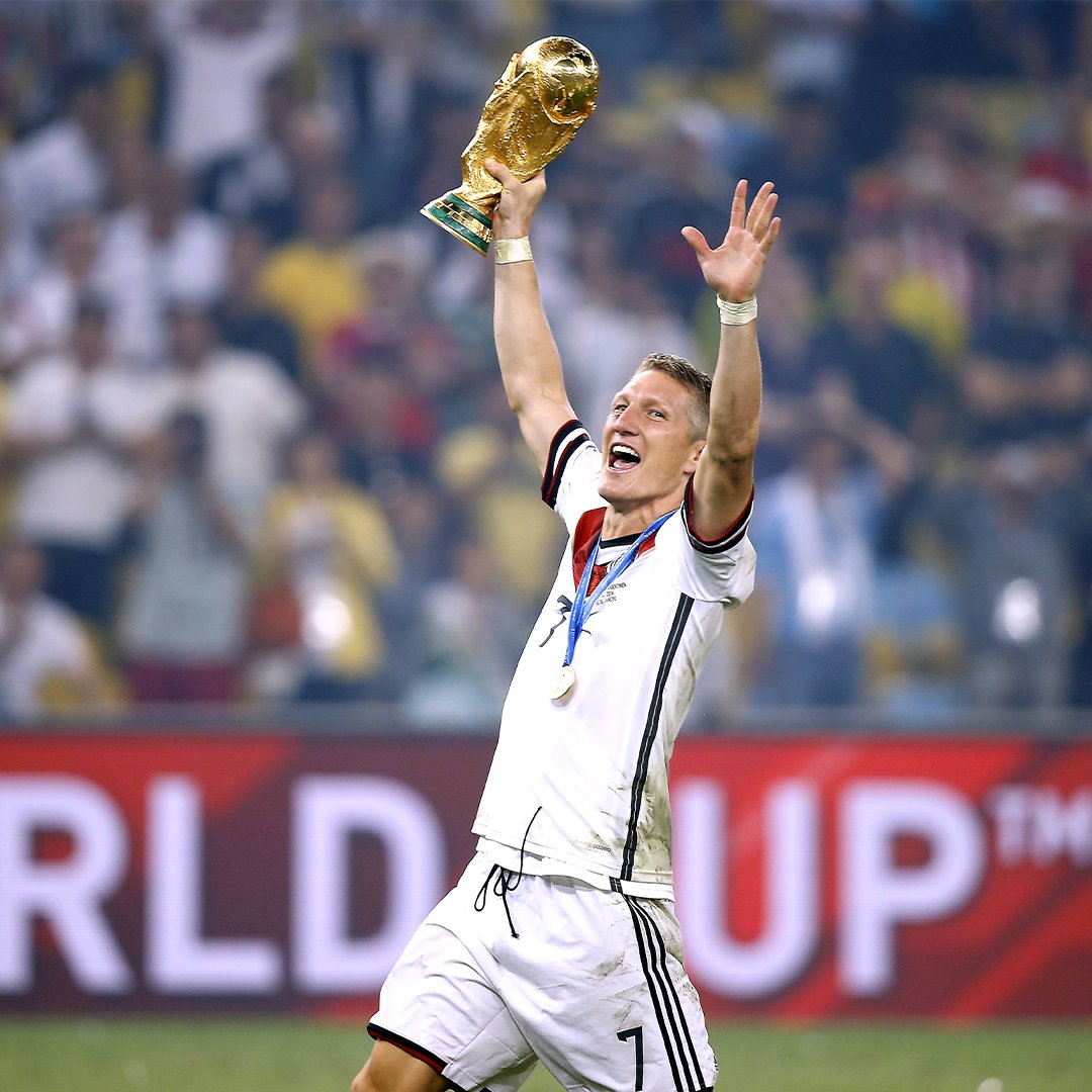 BSchweinsteiger's tweet image. A decade since that magical night in Rio. Grateful for the endless memories, the team, and the fans 🇩🇪🏆 #WorldCup2014 @DFB_Team