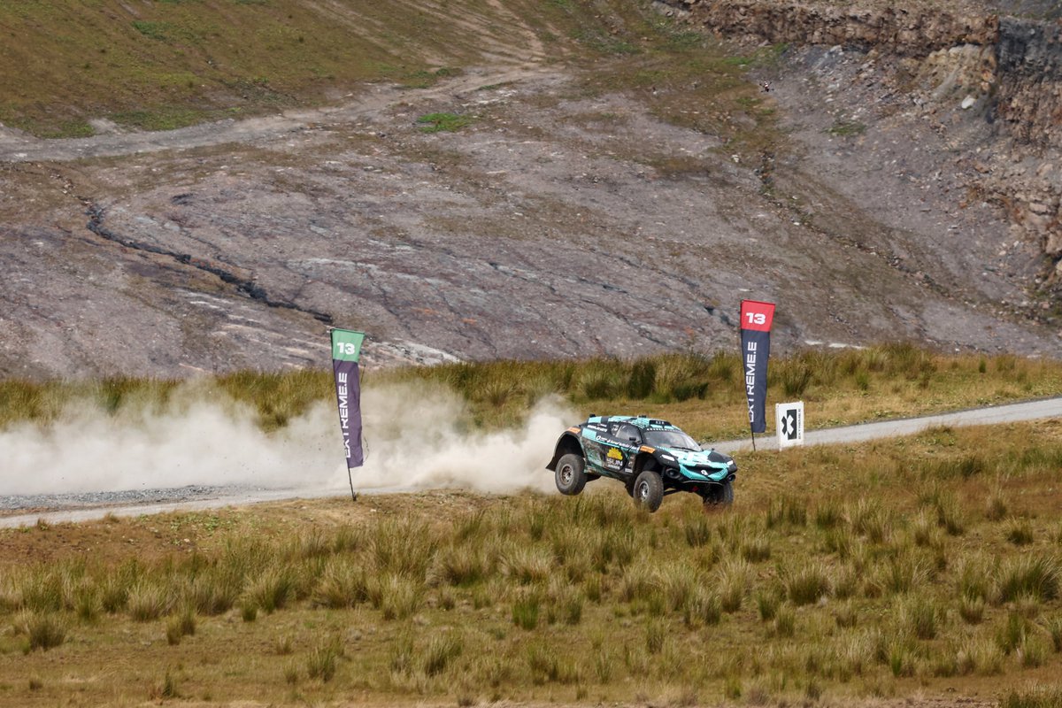 Views on views on views. It's good to be back racing! #HydroXPrix