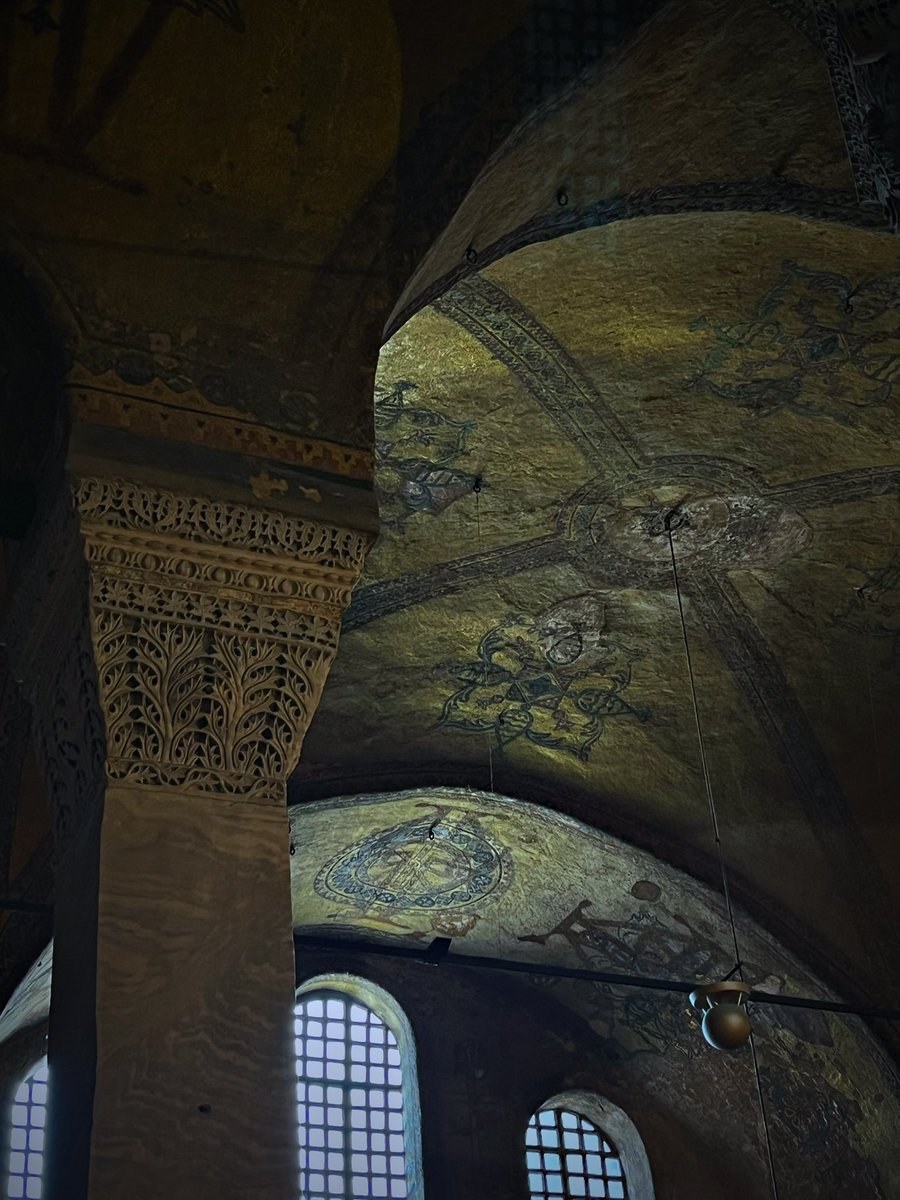 _Ahmetsafa's tweet photo. Ayasofya-i Kebîr https://t.co/z6lMmKWmLu