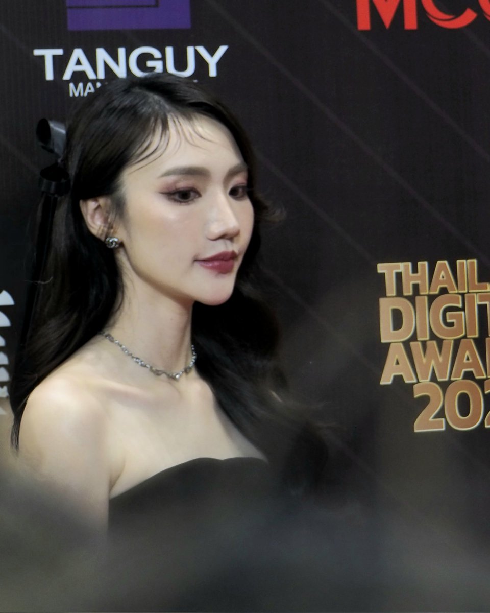 Theflaling's tweet photo. สวย���ะไรขนาดน้านนนน 🥰🥰

#atomapcy #konkonbabe #ThailandDigitalAwards2024 https://t.co/g2HFCCIYQ9