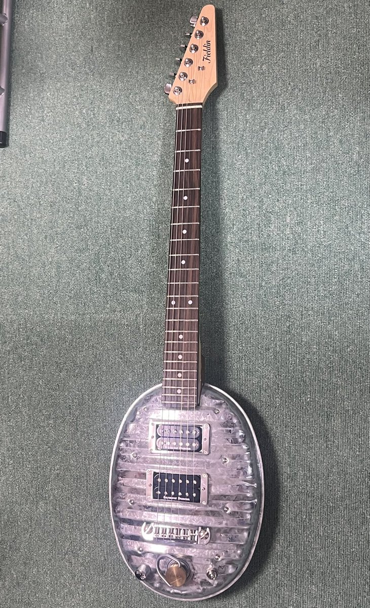 hugohugoririko's tweet photo. Fielden Guitter YTP-4(改)
【クラウドファンディング実施中】
https://t.co/HUjbpIB3tL…
#TRINOTES #大泉学園町 #多目的音楽スペース #リハーサルスタジオ #レコーディング #ライブハウス #マルチミュージシャン #RolandVAD706 #IbanezRG #Elefue #Eresa10 #Fieldinguitter #YTP4 https://t.co/g69duJ7GNj