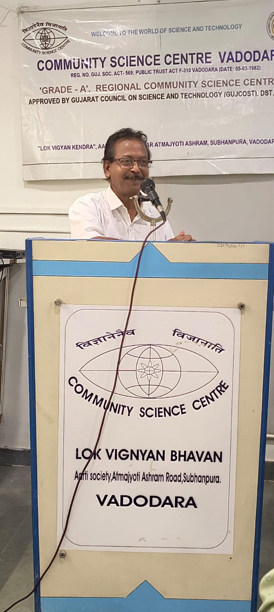 InfoGujcost's tweet photo. An evening to remember!
The #CommunityScienceCentre #Vadodara organized a popular science talk on #NetZero by 2050 by Dr. B.G. Desai, a veteran expert in the #energy sector. His insightful talk #energized and #inspired everyone.
As part of our commitment to #SustainableLiving on this beautiful #planet, it is now #everyone's duty to work towards and contribute to the #NetZeromission.
The program was chaired by Padmashri Prof. M.H. Mehta and graced by Dr. Narottam Sahoo, Advisor #GUJCOST.
Dr. Jitendra Gavali, Director #CSCVadodara, coordinated the event seamlessly.