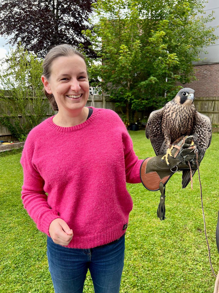 Fraser Youens House (@rgshwboarding) on Twitter photo Our newest boarding recruit Bertie the peregrine falcon meets a few boarders after breakfast. Thanks Baz Our newest boarding recruit Bertie the peregrine falcon meets a few boarders after breakfast. Thanks Baz
