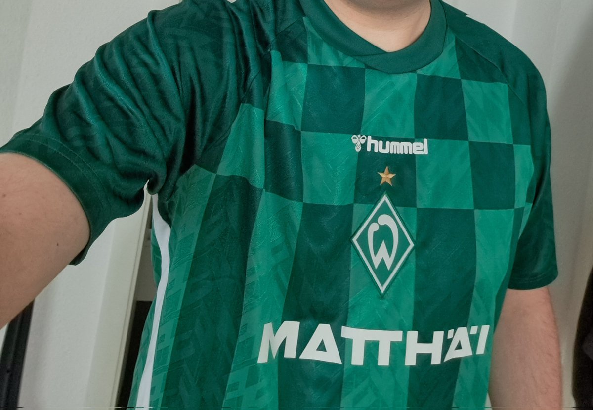 So ein geiles Trikot 💚