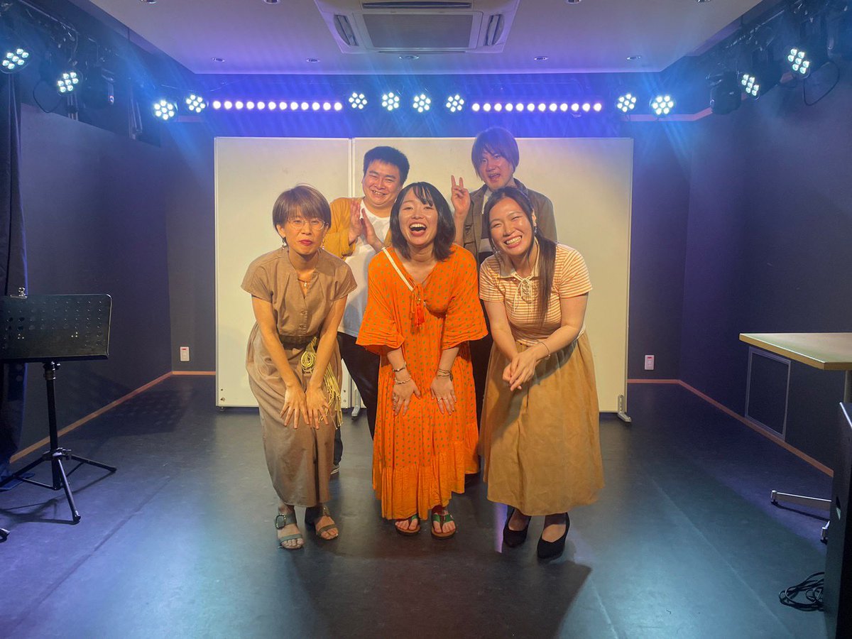 soARi220322's tweet photo. 初のワンマンライブ!無事に終わりました🎤
ご来場誠にありがとうございました…!!
Love&Freedamのみんなと、そして大好きなボイストレーナーをしてくださった夢湖さんと…!!
#SoAri https://t.co/YzUUuMxt9h