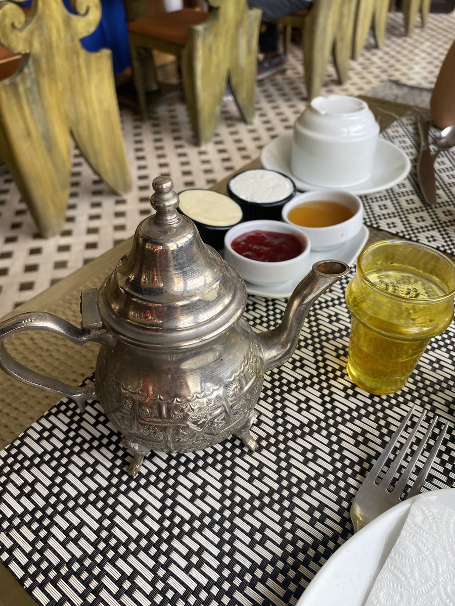 aojerp's tweet photo. Nuestro viaje a #Marrakech 🇲🇦 está siendo un descubrimiento de colores, aromas y sabores!! Una verdadera delicia para nuestros sentidos!! 🥰 https://t.co/5kOSFdDxyc