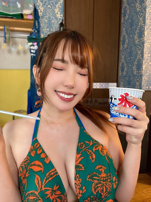 やよいカフェ(みなぱ食堂)さんいってきた！💓 かき氷が大人は200円、子供は100円で食べれちゃう🥺 ビールもキンキンで美味しかった😭✨  しかも店内が落ち着くから長居しちゃいそうになっちゃう🤣 https://t<a href="/tag/%E3%83%88%E3%83%AA%E3%83%97%E3%83%ABhappy%E3%82%AD%E3%83%A3%E3%83%B3%E3%83%9A%E3%83%BC%E3%83%B32024"class="tags"><span>#トリプルhappyキャンペーン2024</span></a>