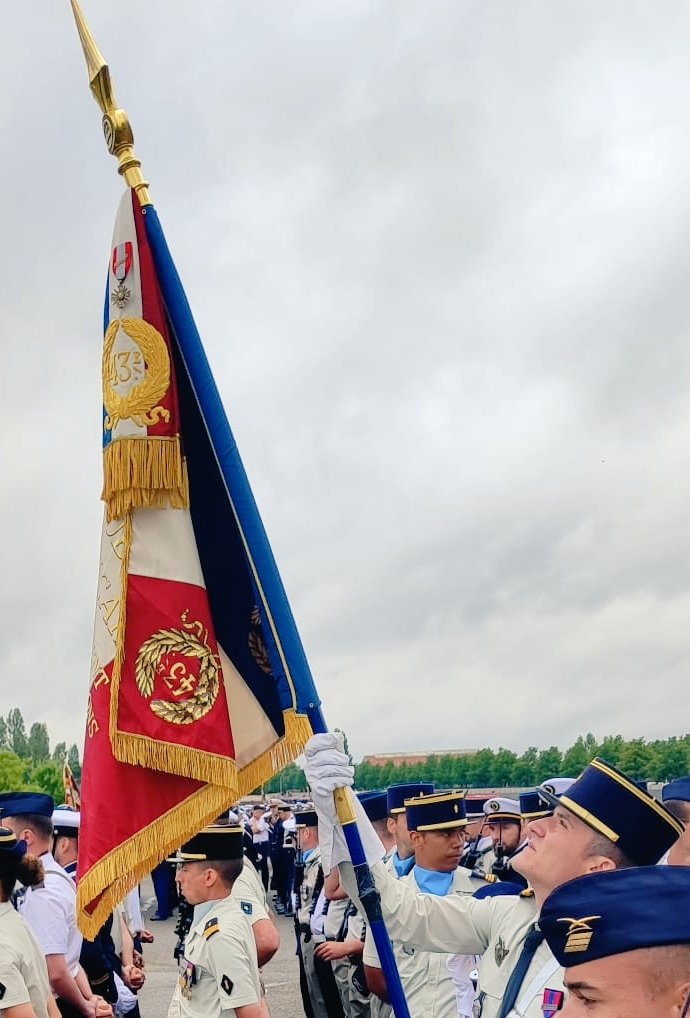 DIRISI_FR's tweet image. 📸 J-1 avant le défilé du #14Juillet

Nos défilants sont prêts à donner la plus belle image de la #DIRISI.

Rendez-vous demain pour ce rendez-vous historique.

#FiersDeNosSoldats #UnirNosForces