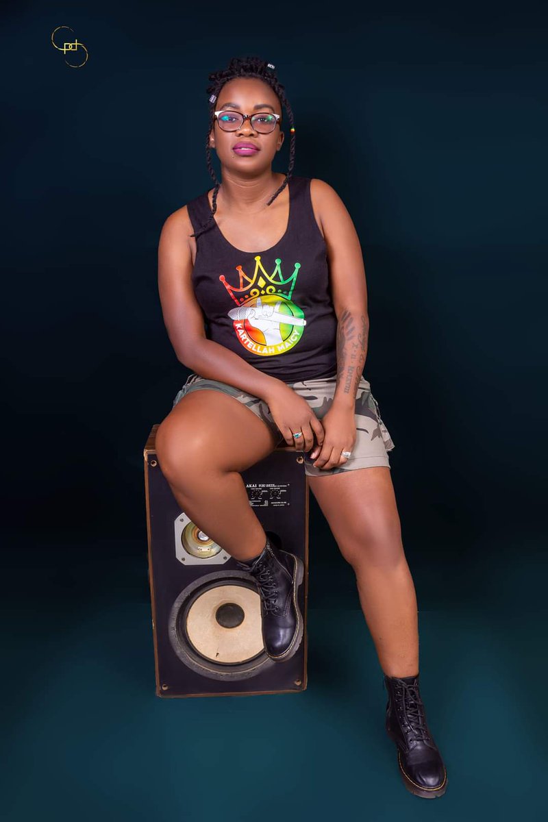 VybezRadioKE's tweet photo. SPORTS, REGGAE & DANCEHALL KURUKA!!
#SetpieceKe 1-7PM!
@KartellahMaicy
Keep it Locked 🔒 https://t.co/7VNjOiMrr4