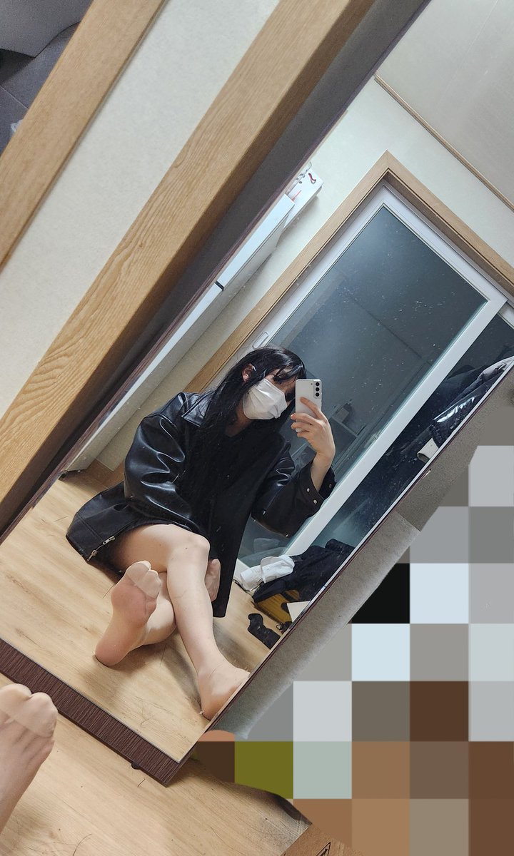 h_yang__ft03's tweet photo. 만나서 섹만 하고 헤어지실 분?
#얼싸 #여왕 #능욕 #여깨 #야상극 #암퇘지 #섹트 #디엠 https://t.co/QAA3Tl4Ndg