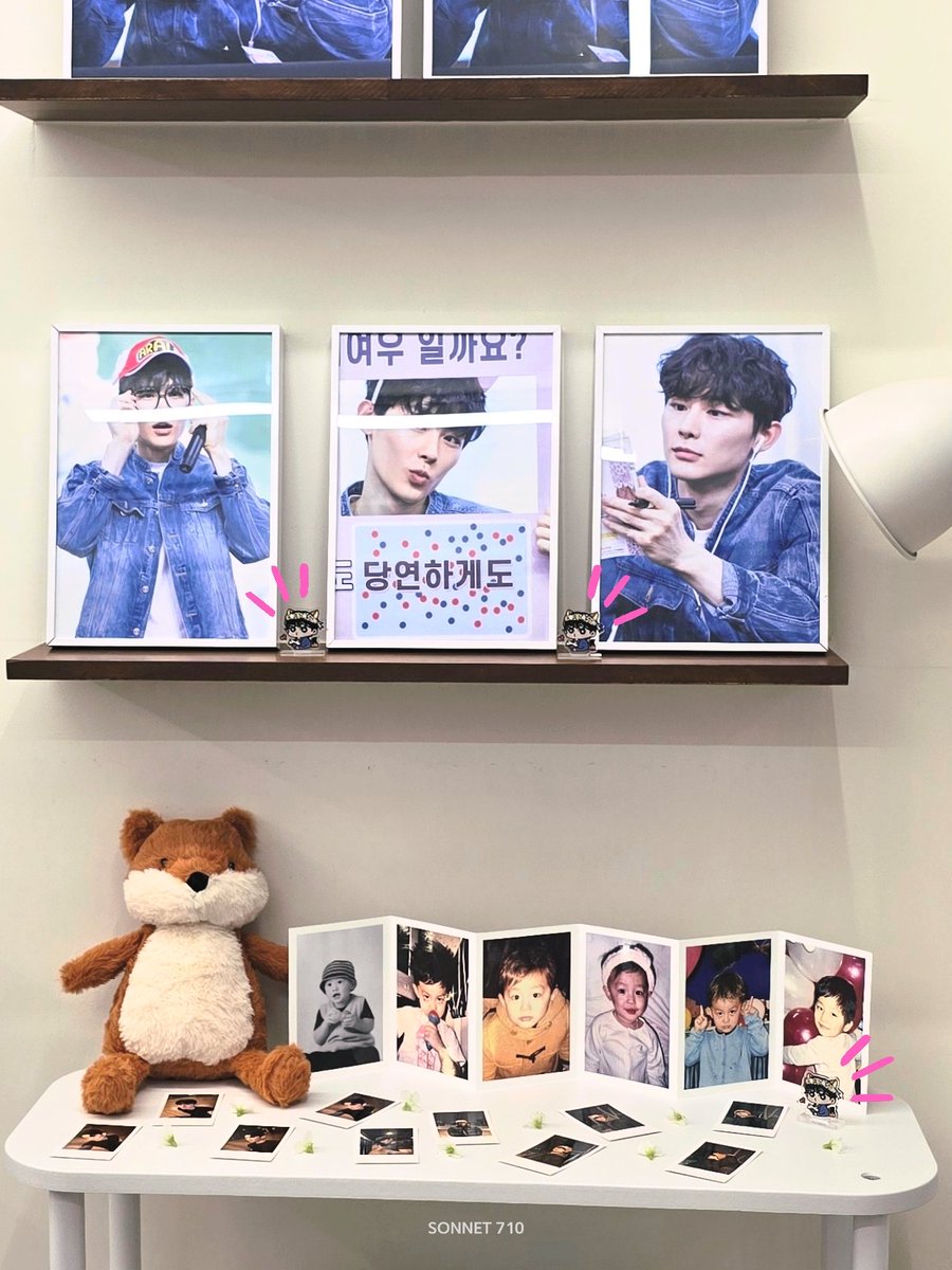 Sonnet710's tweet photo. 🦊 Happy Seunggyu Day 💐
좋은 날이라 그랬는지 날이 화창해서 참 더웠거든요. 그런 날 평일인데도 와주신 분들께 감사의 의미로 해시태그 방문 후기를 남겨주시면 별도의 추첨 없이 상품을 보내 드리려고 합니다. 꽃집에서 씩씩하게 보초 서던 꼬마 병정들 기억하시나요? 곧 여러분 댁을 찾아갑니다. https://t.co/BSyeVFFJS0